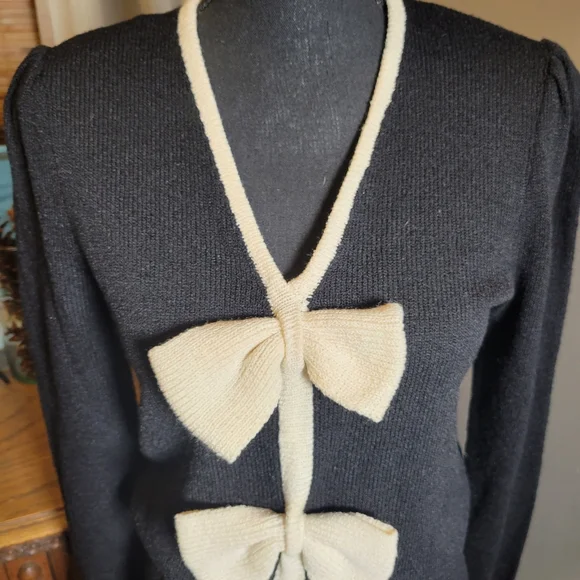 VINTAGE 80'S HAND LOOMED KNIT BOW DRESS BY HARLAN - Picture 6 of 11